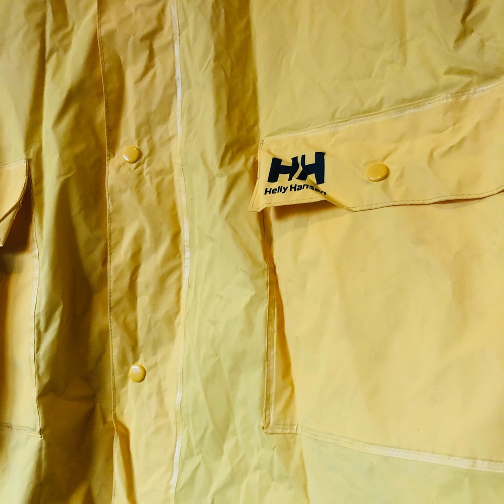 SOLD - HELLY HANSEN Iconic Yellow Raincoat - XL - Picture 2 of 9